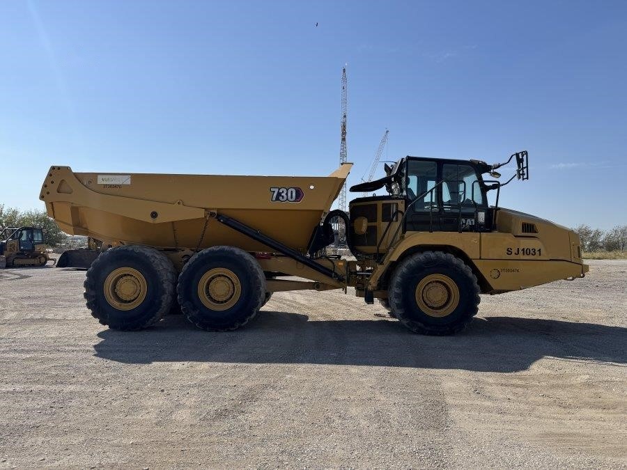 2024 Caterpillar 730 Articulated Dump Truck - Image 6