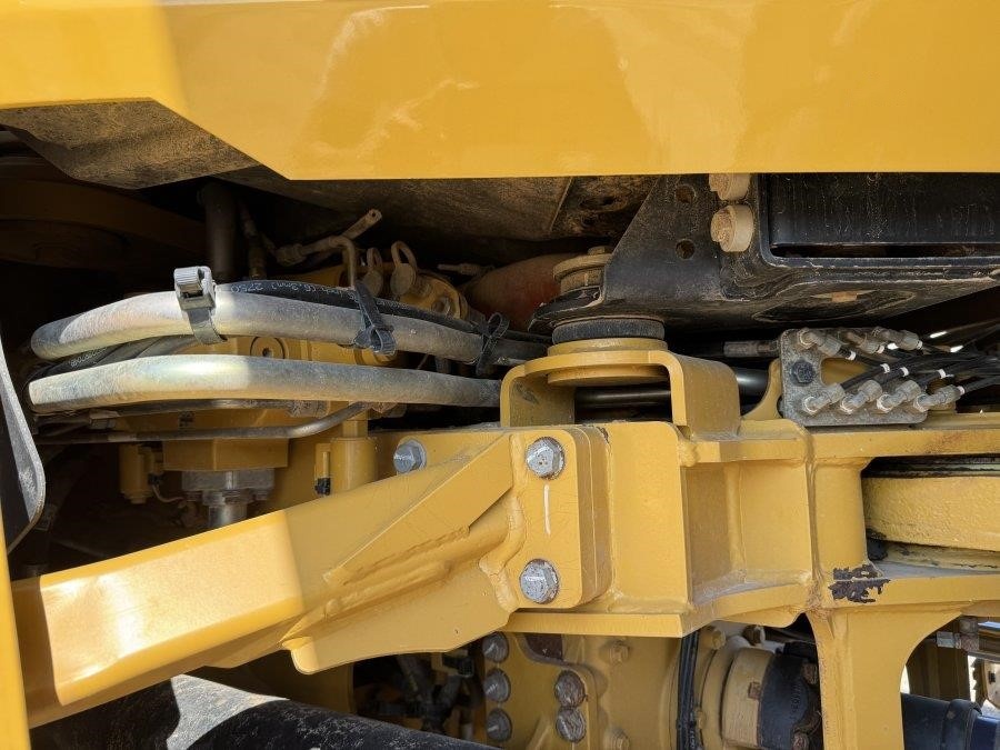 2024 Caterpillar 730 Articulated Dump Truck - Image 12