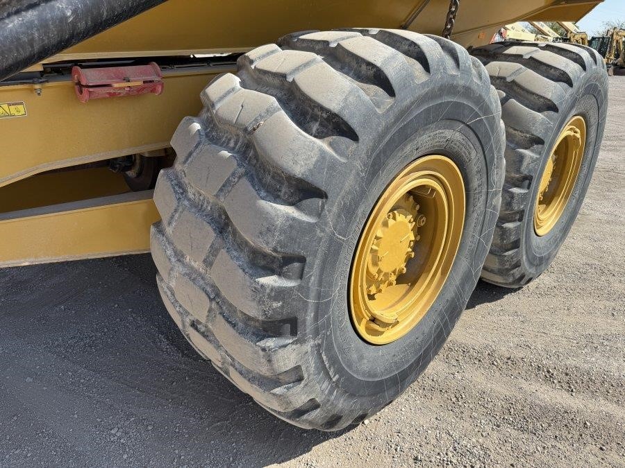 2024 Caterpillar 730 Articulated Dump Truck - Image 14