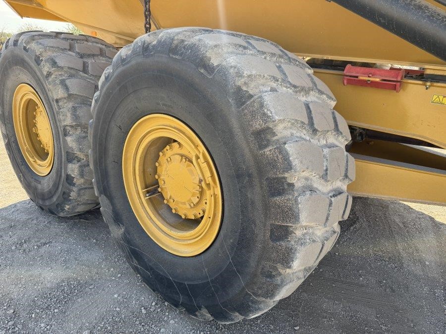 2024 Caterpillar 730 Articulated Dump Truck - Image 20