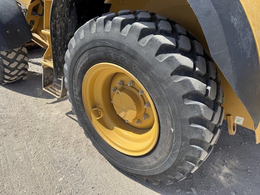 2023 Caterpillar 910 Wheel Loader - Image 11