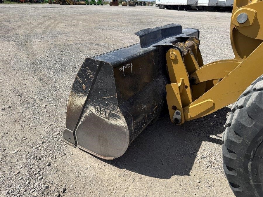 2023 Caterpillar 910 Wheel Loader - Image 14