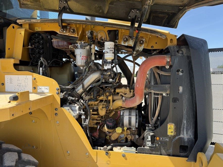 2023 Caterpillar 910 Wheel Loader - Image 26