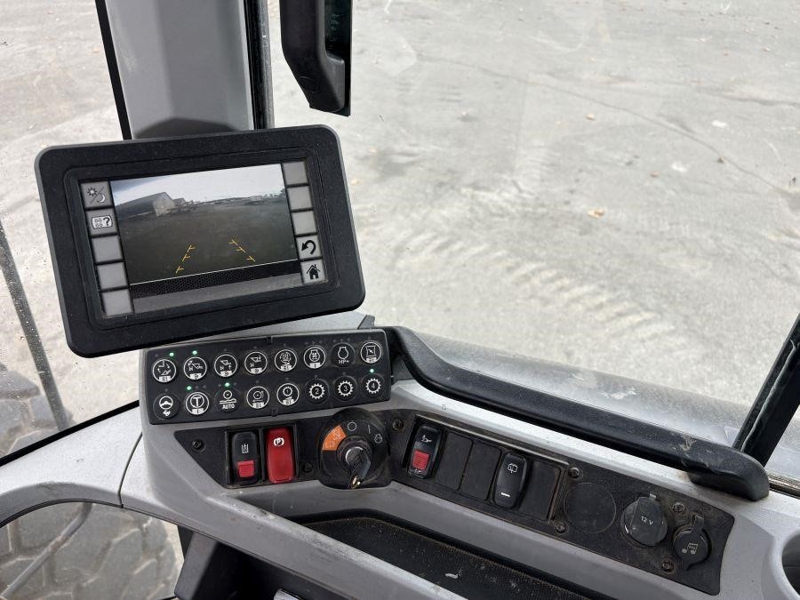 2021 Caterpillar 926M Wheel Loader - Image 20