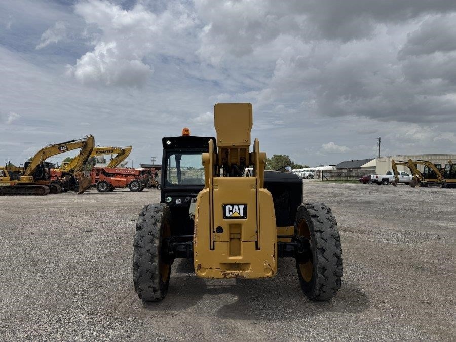 2020 Caterpillar TL943D Telehandler - Image 4
