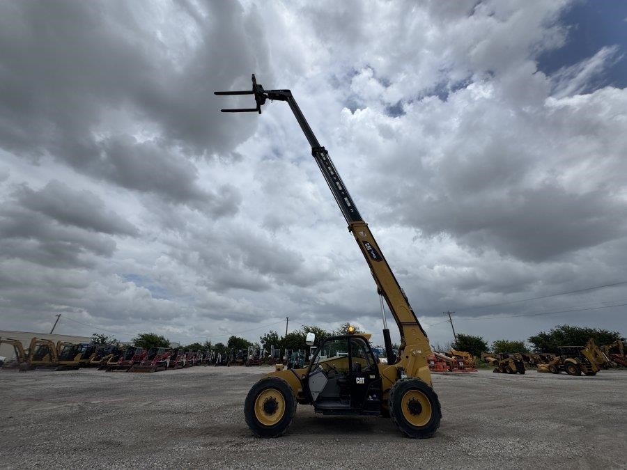 2020 Caterpillar TL943D Telehandler - Image 49