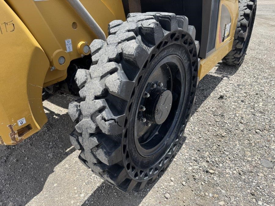 2020 Caterpillar TL1255D Telehandler - Image 12