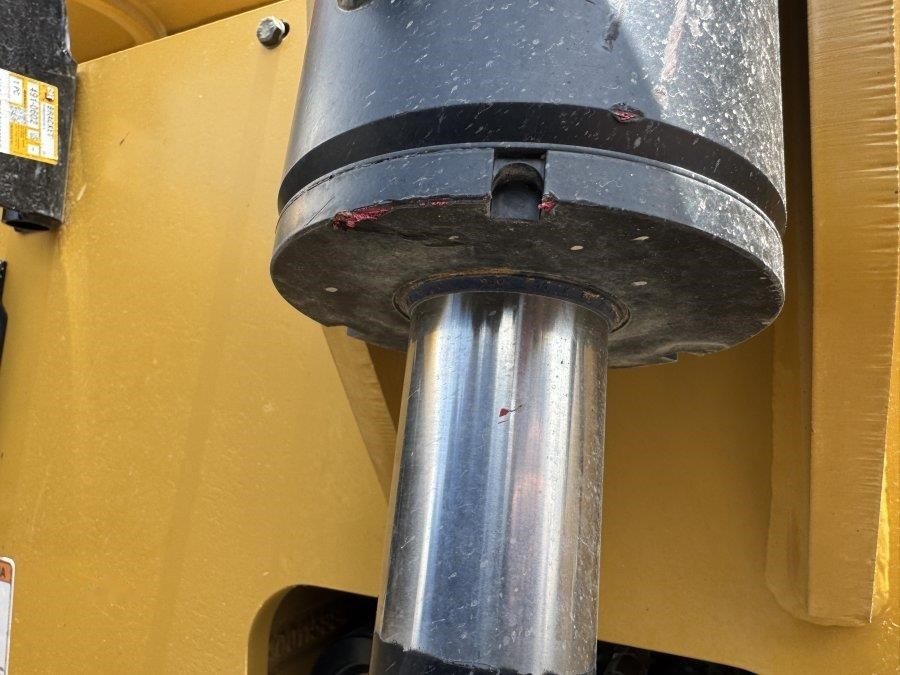 2020 Caterpillar TL1255D Telehandler - Image 21
