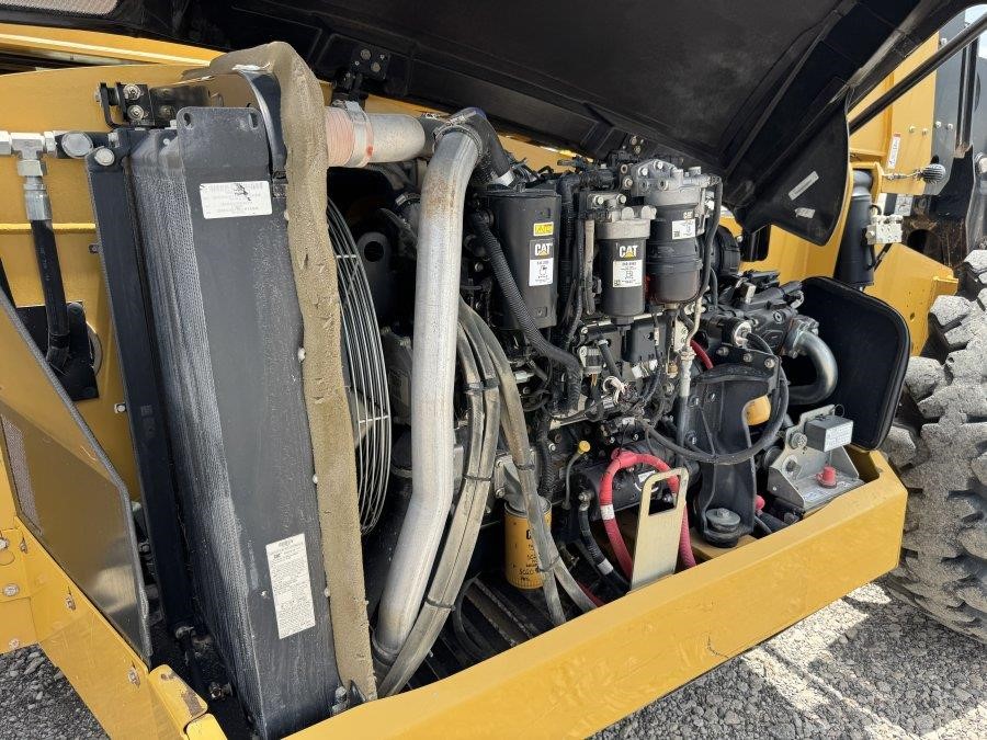 2020 Caterpillar TL1255D Telehandler - Image 44