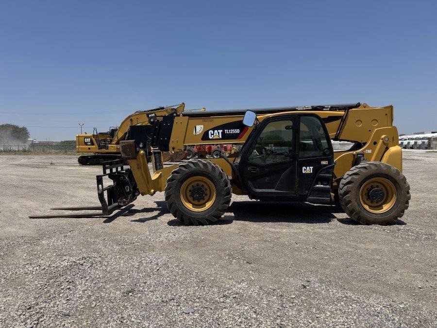 2019 Caterpillar TL1255D Telehandler - Image 2