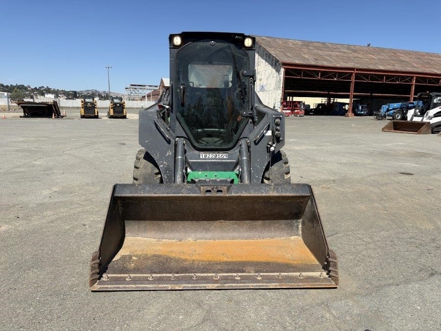 2019 Deere 324G Skid Steer - Image 8