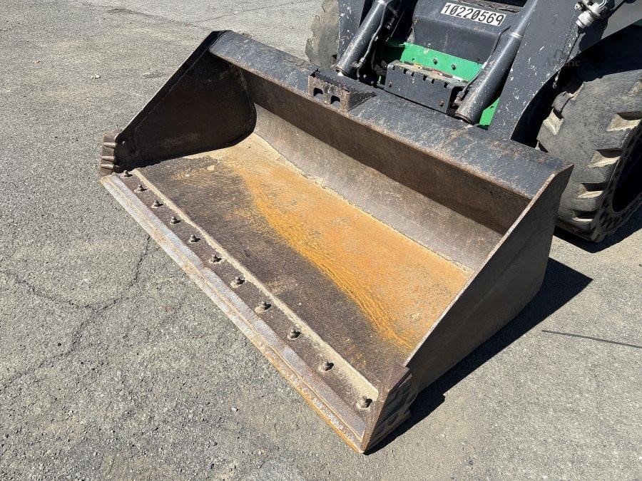 2019 Deere 324G Skid Steer - Image 14