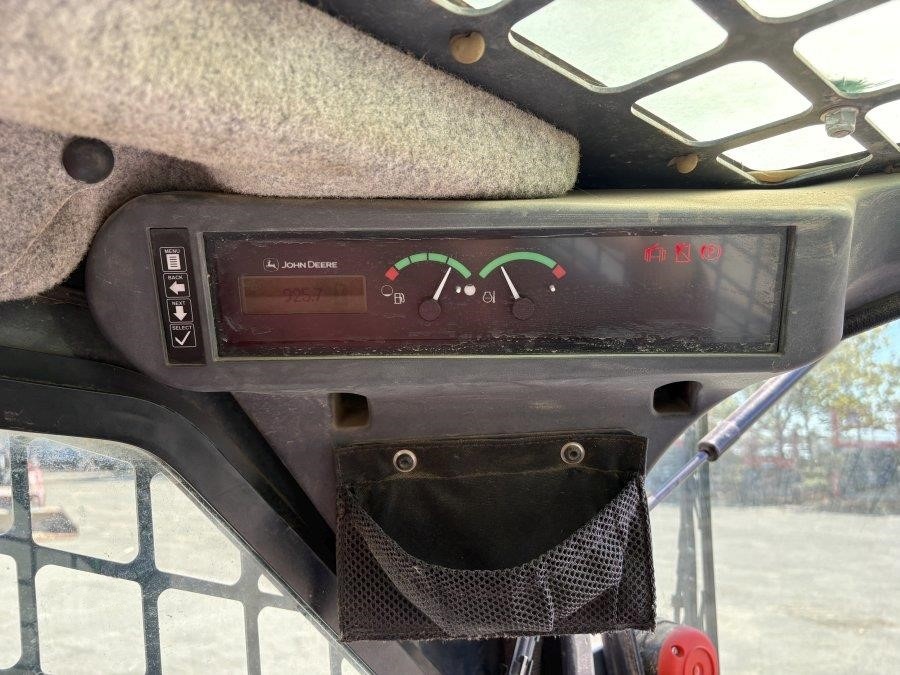 2019 Deere 324G Skid Steer - Image 23