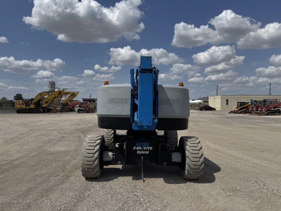 2018 Genie Z60-37FE Articulating Boom Lift - Image 4