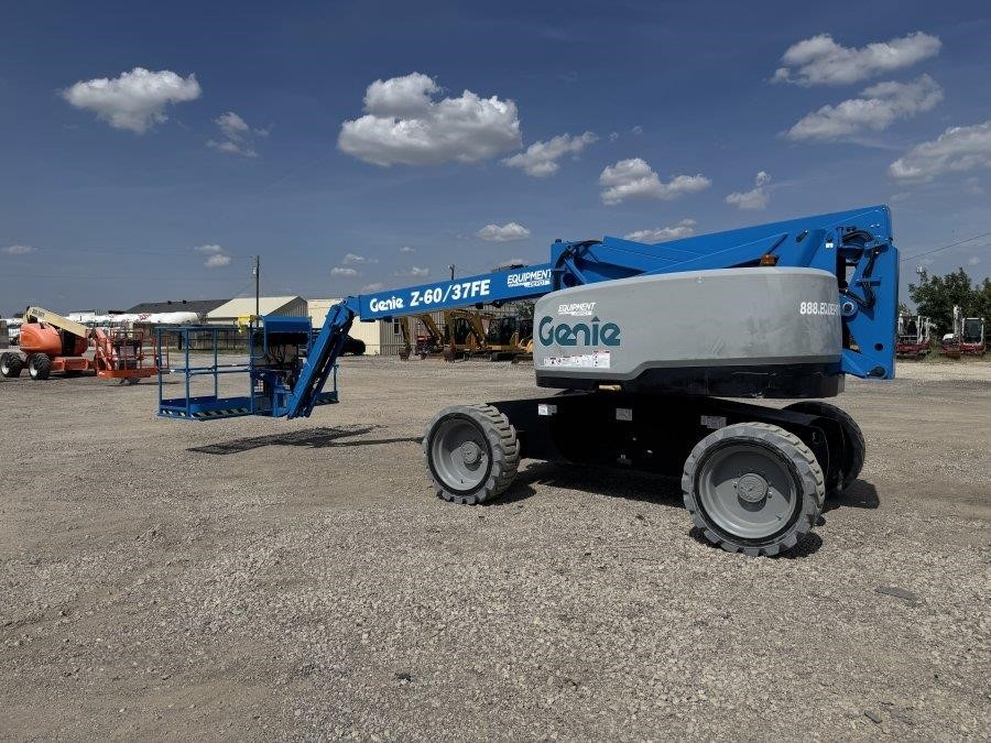 2018 Genie Z60-37FE Articulating Boom Lift - Image 3