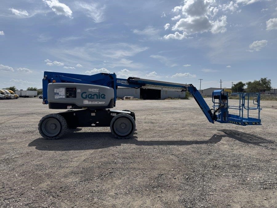 2018 Genie Z60-37FE Articulating Boom Lift - Image 6