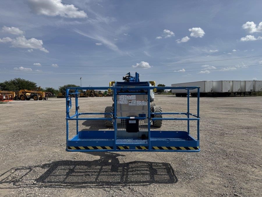 2018 Genie Z60-37FE Articulating Boom Lift - Image 8