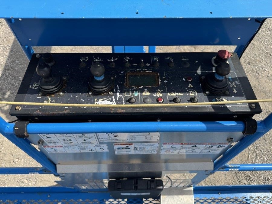 2018 Genie Z60-37FE Articulating Boom Lift - Image 28