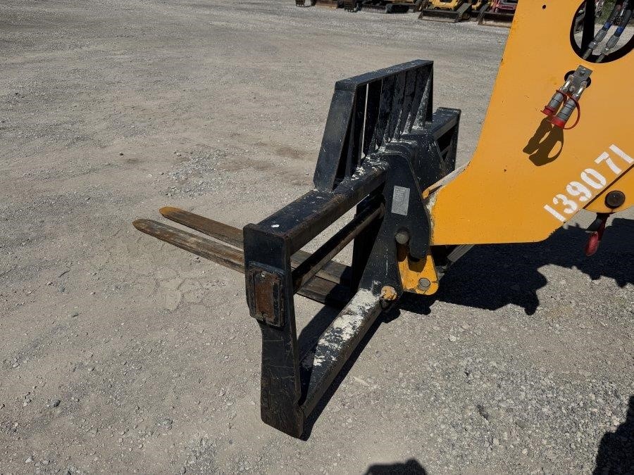 2018 JCB 507-42 Telehandler - Image 14
