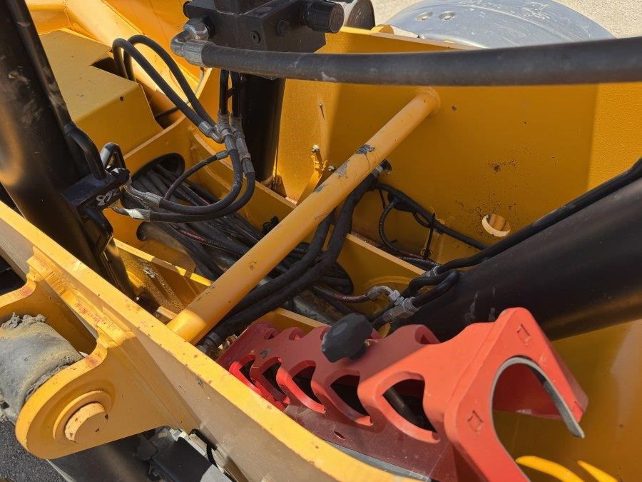 2018 JCB 507-42 Telehandler - Image 30
