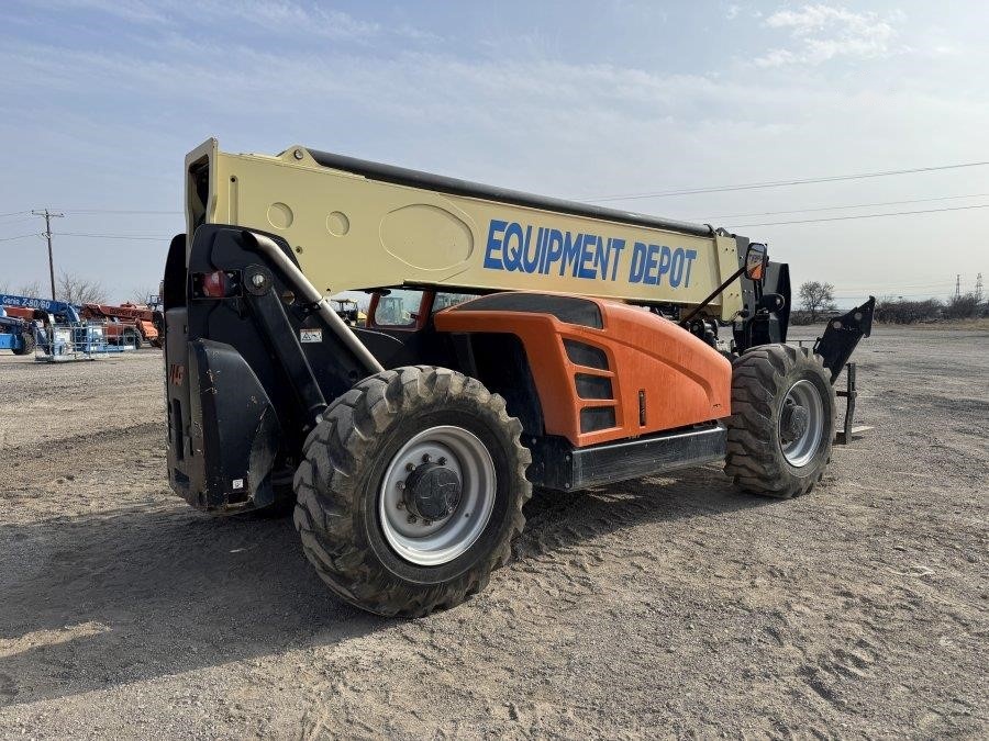 2018 JLG 1055 Telehandler - Image 5