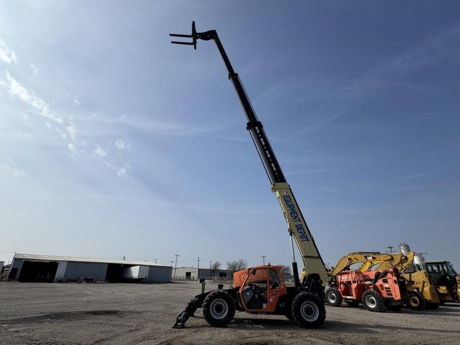2018 JLG 1055 Telehandler - Image 28