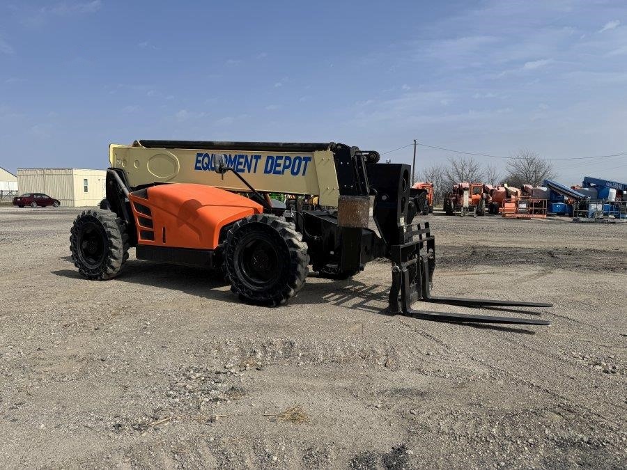 2017 JLG 1055 Telehandler - Image 7