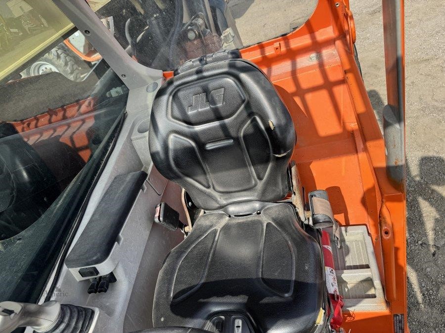 2017 JLG 1055 Telehandler - Image 19