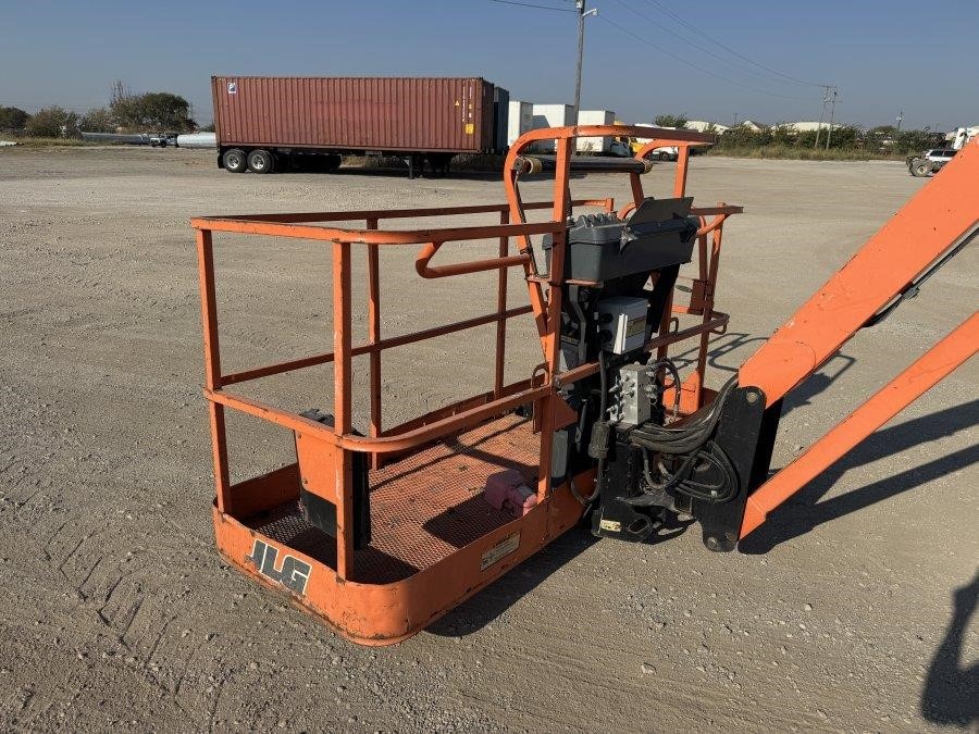 2008 JLG 1350SJP Boom Lift - Image 10