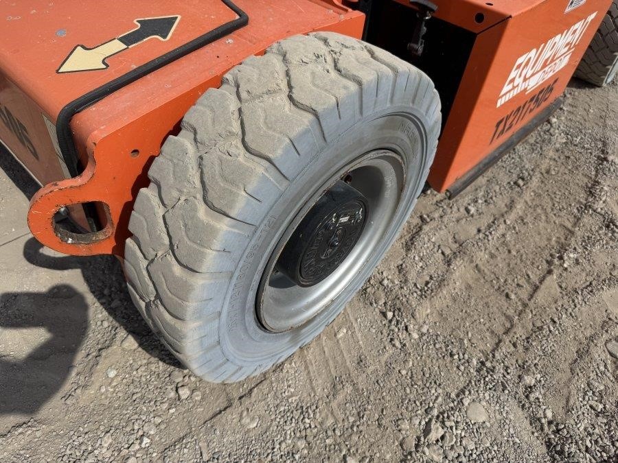 2017 JLG E400AJPN Articulating Boom Lift - Image 19