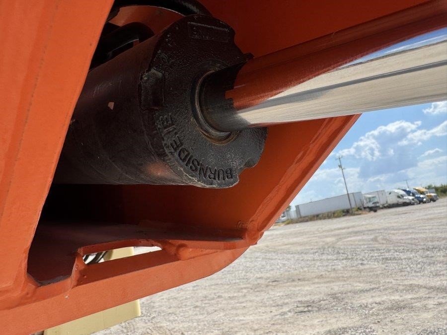 2017 JLG E400AJPN Articulating Boom Lift - Image 29
