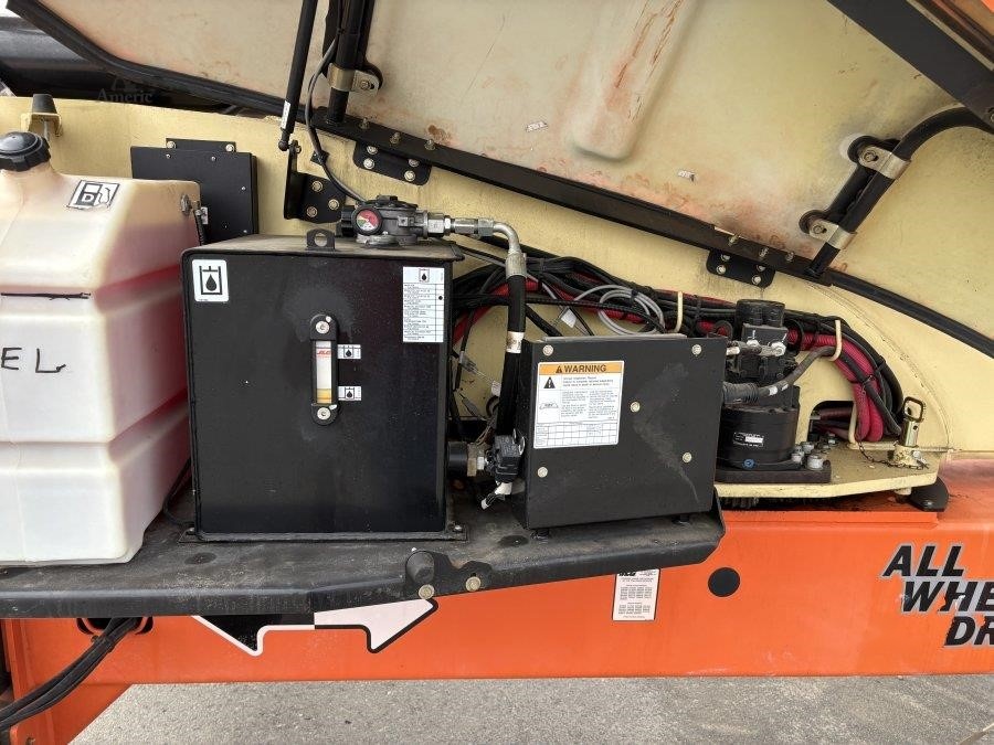 2018 JLG M600JP Articulating Boom Lift - Image 35