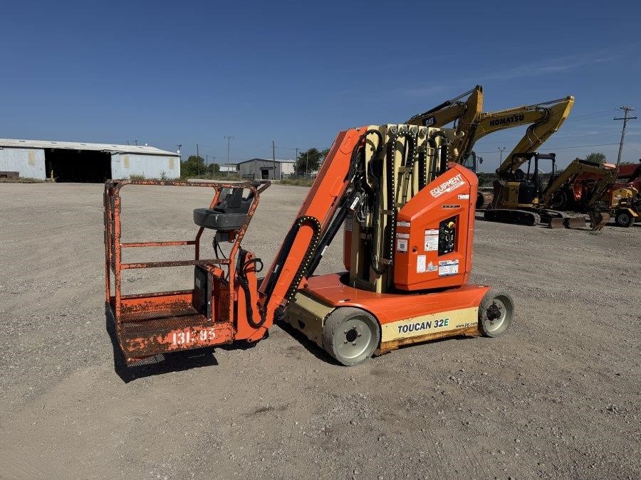 2017 JLG TOUCAN 32E Personnel Lift