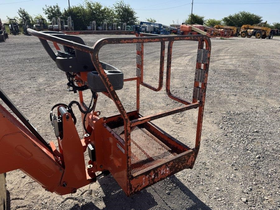 2017 JLG TOUCAN 32E Personnel Lift - Image 15