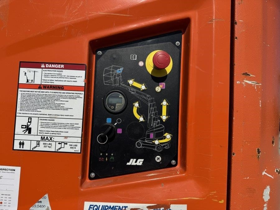 2017 JLG TOUCAN 32E Personnel Lift - Image 26