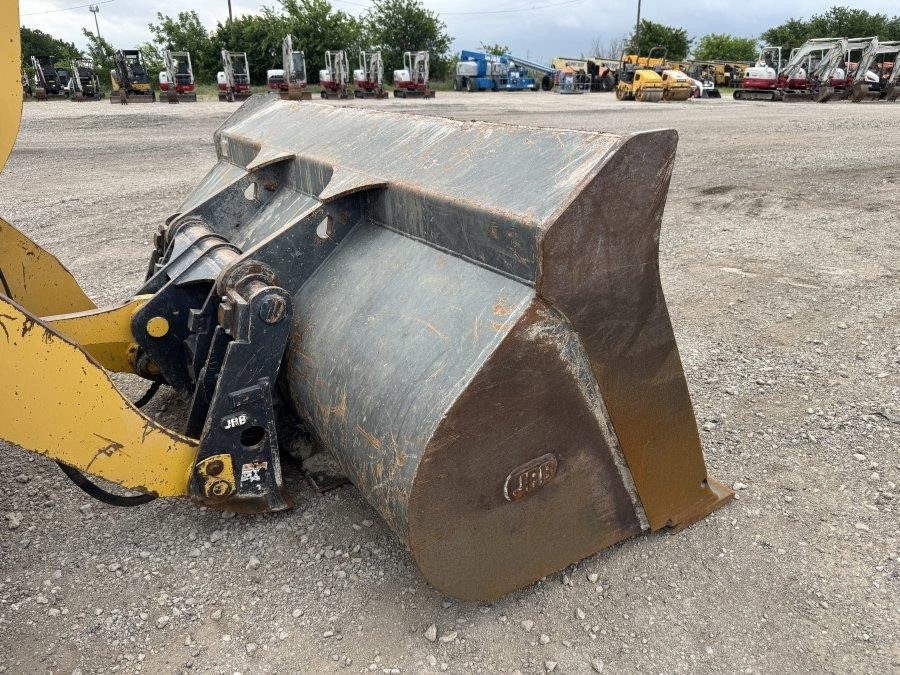 2018 Komatsu WA270-8 Wheel Loader - Image 16