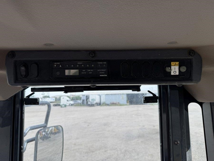 2018 Komatsu WA270-8 Wheel Loader - Image 22
