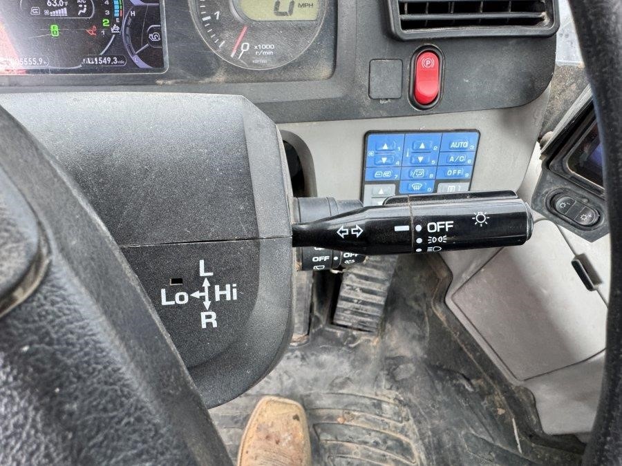 2018 Komatsu WA270-8 Wheel Loader - Image 27
