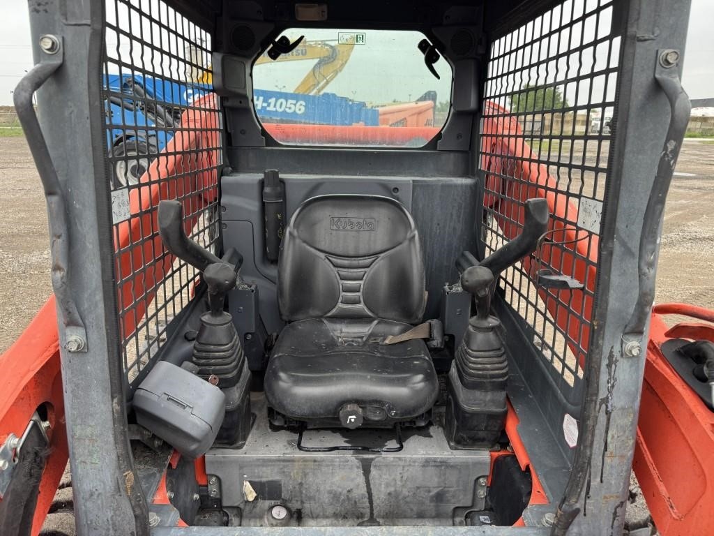 2021 Kubota SSV65 Skid Steer Loader - Image 18