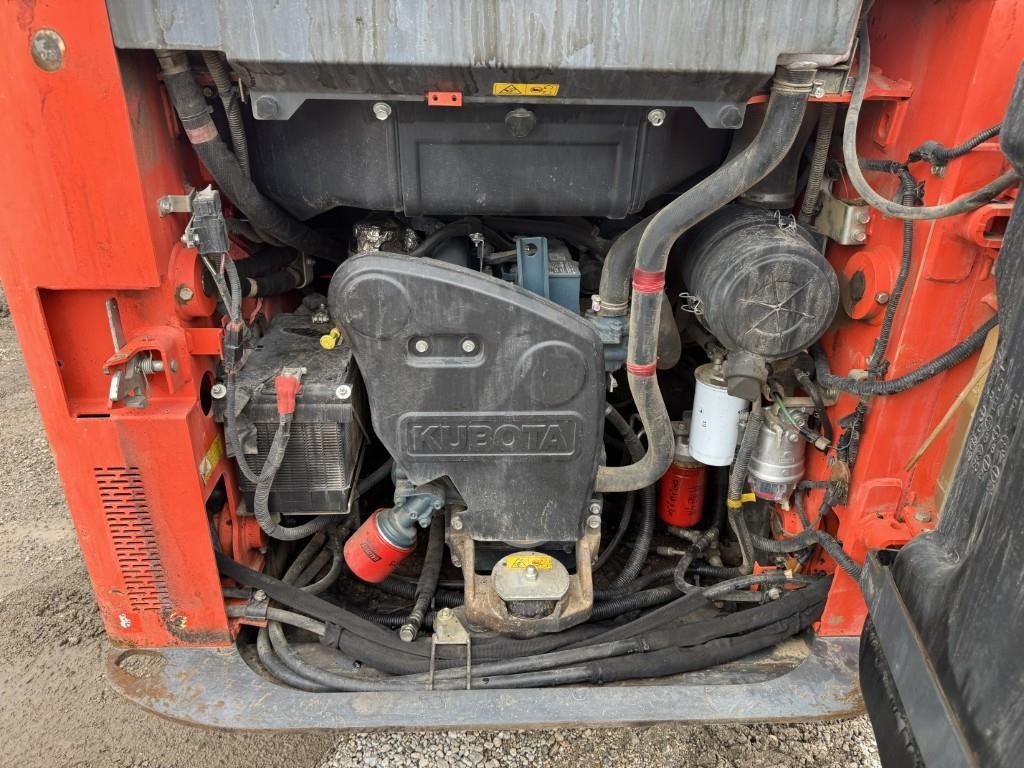 2021 Kubota SSV65 Skid Steer Loader - Image 30