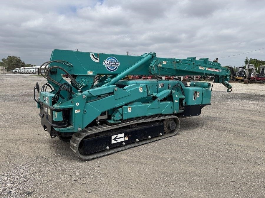 2018 Maeda MC405CRME Mini Crane - Image 5