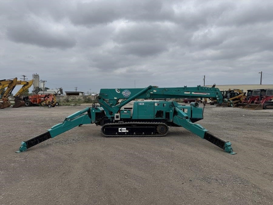 2018 Maeda MC405CRME Mini Crane - Image 26