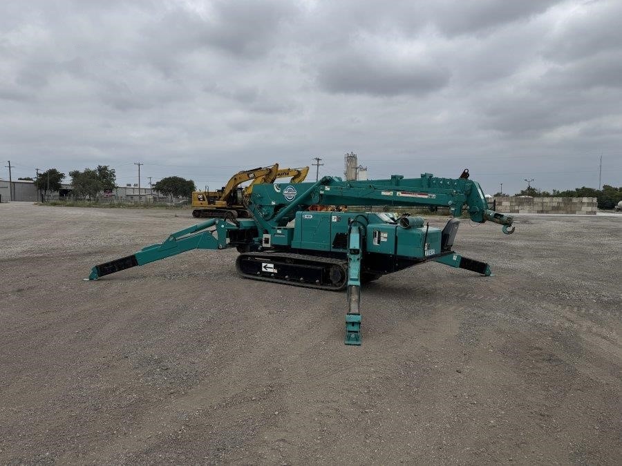2018 Maeda MC405CRME Mini Crane - Image 27