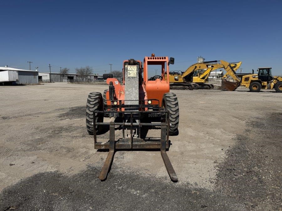2018 SkyTrak 6042 Telehandler - Image 8
