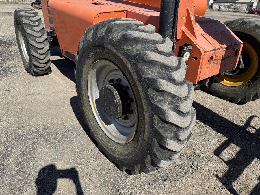 2018 SkyTrak 6042 Telehandler - Image 13