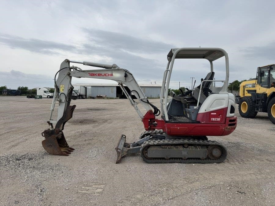 2020 Takeuchi TB230 Mini Excavator - Image 2