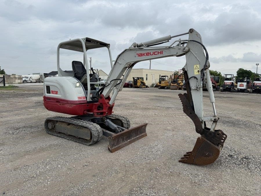 2020 Takeuchi TB230 Mini Excavator - Image 7