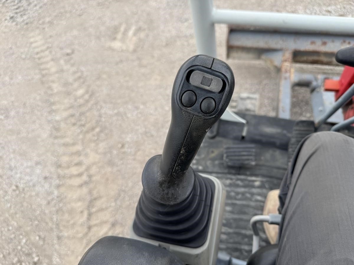 2020 Takeuchi TB230 Mini Excavator - Image 30