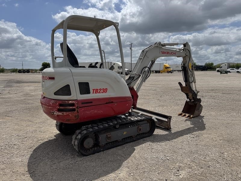 2019 Takeuchi TB230 Mini Excavator - Image 5