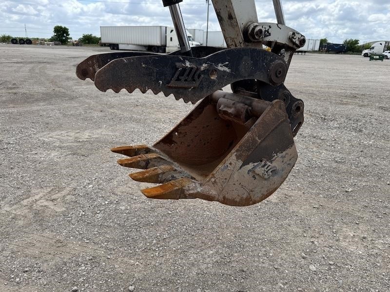 2019 Takeuchi TB230 Mini Excavator - Image 22